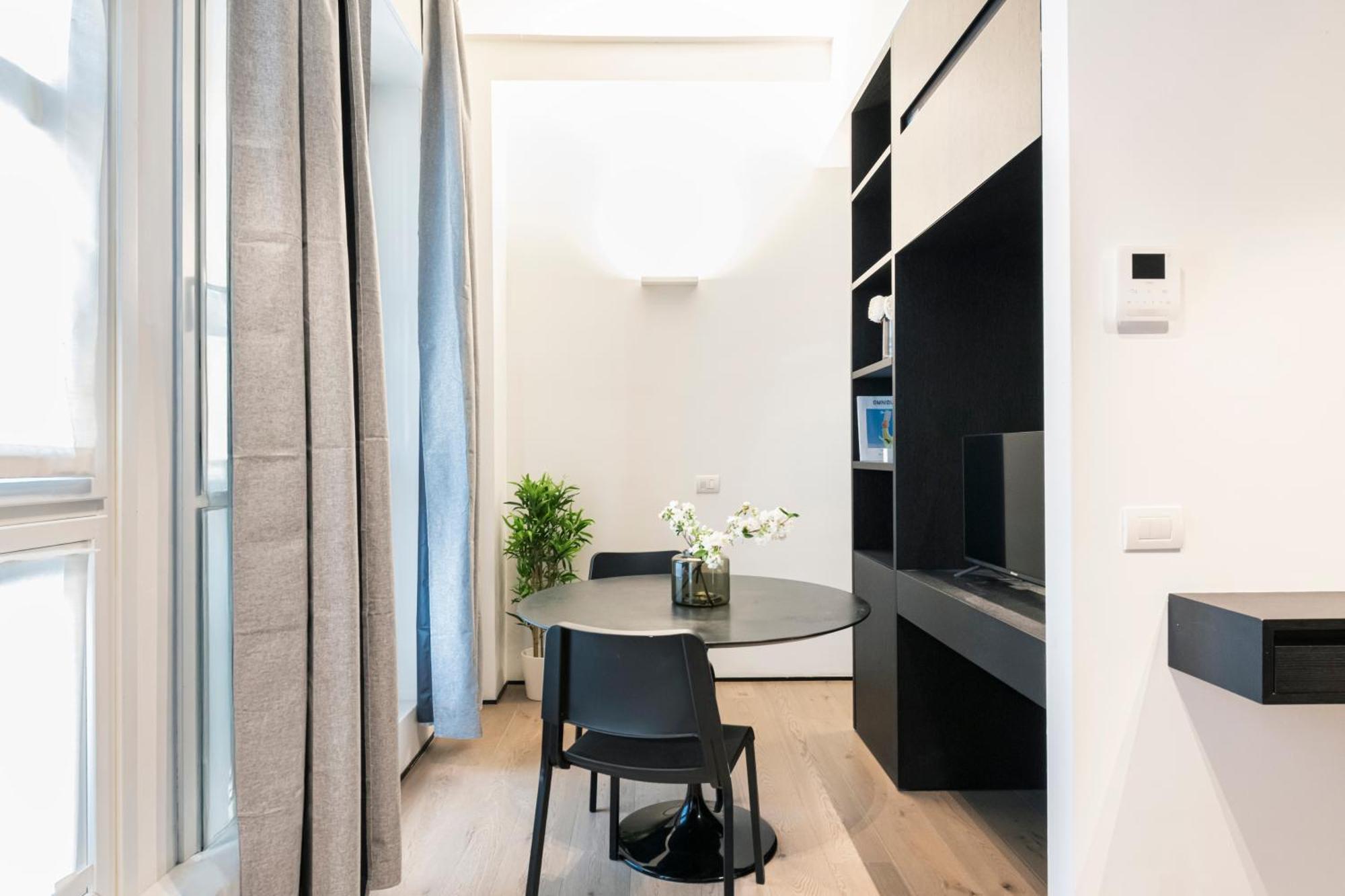 Appartement Easylife - Elegante Monolocale In Corso Magenta à Milan Extérieur photo
